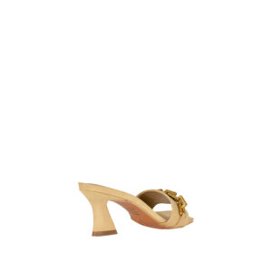 4015538-02 Beige Sandals With Chain