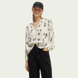 171058_5465-mdl Άσπρη Μπλούζα Με Μαύρα Λουλούδια maison scotch and soda