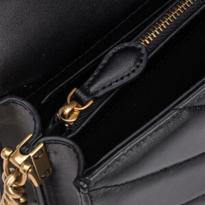 100063A136_Z99Q-02 Love Click Classic Big Chevron Μαύρη Τσάντα pinko