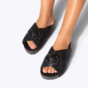 3973109609-mdl1 Chelsey Cross Strap Drench Μαύρη Παντόφλα KURT GEIGER