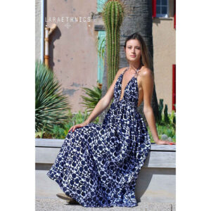 LE251CORALIE_2945-mdl2 Coralie Paradise Indigo Μακρύ Μπλε Εξώπλατο Φόρεμα LARA ETHNICS